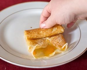 Crepes Tuck & Roll